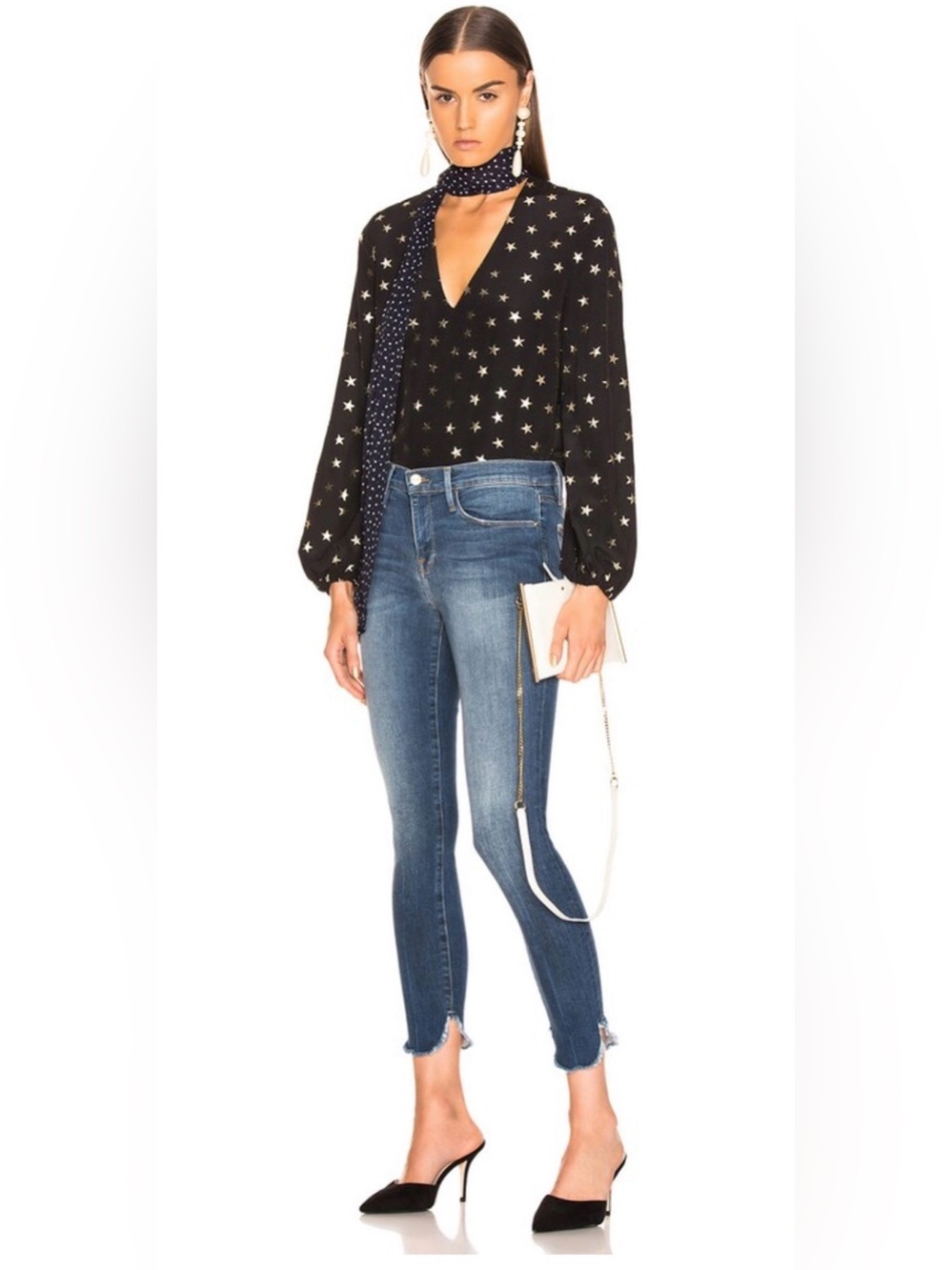 Frame Le Skinny de Jeanne Crop with Petal Hem in Sherman Wash